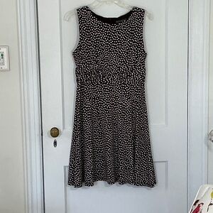 Stretchy knee-length dress from Jessica Howard, chocolate / cream dot, size 10p